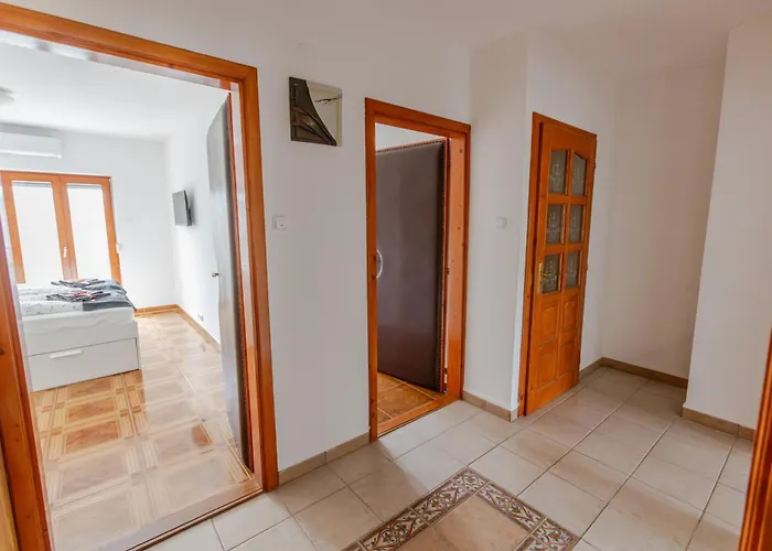 Villa Golden Bridge Deluxe - 4br, Terrace, Bar, Privat Pool, Grill *