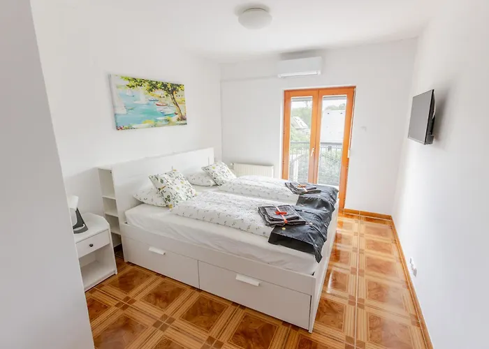 Villa Golden Bridge Deluxe - 4br, Terrace, Bar, Privat Pool, Grill